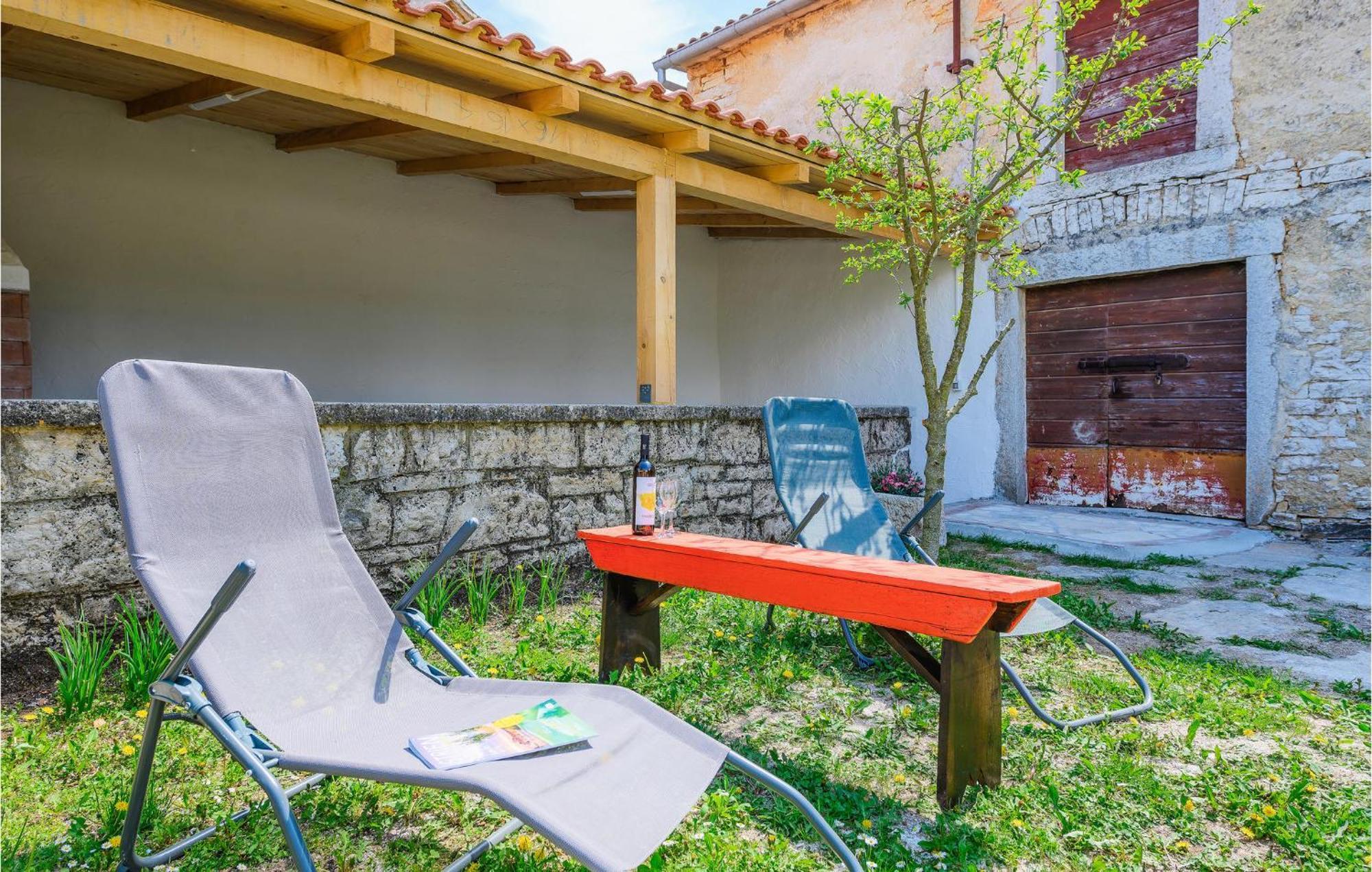 Cozy Home In Pazin With House A Panoramic View Екстериор снимка
