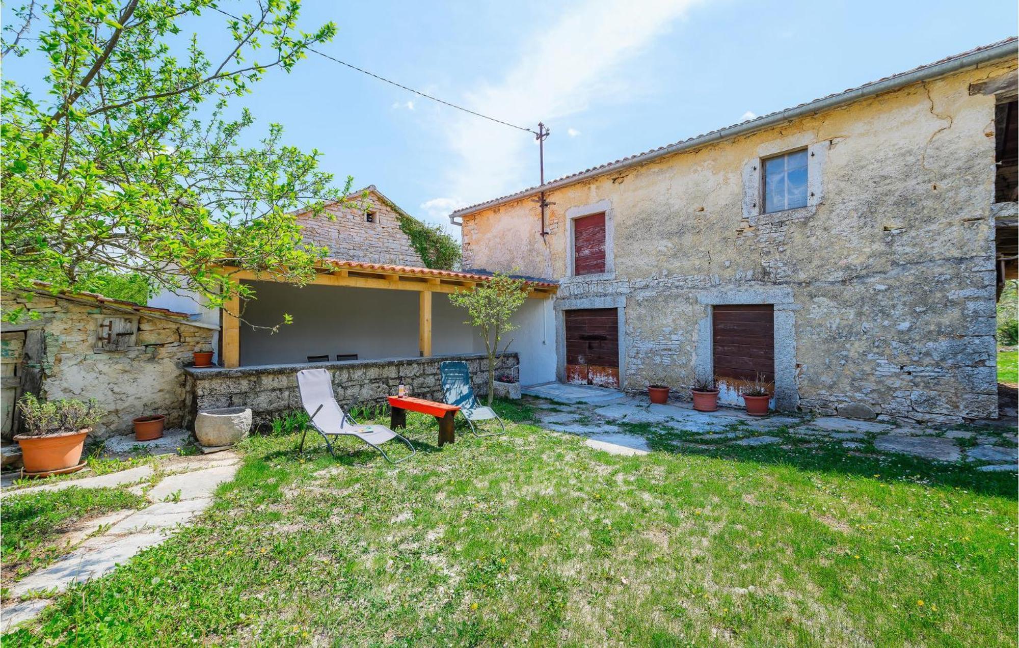 Cozy Home In Pazin With House A Panoramic View Екстериор снимка
